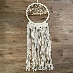 Macrame wall hanging